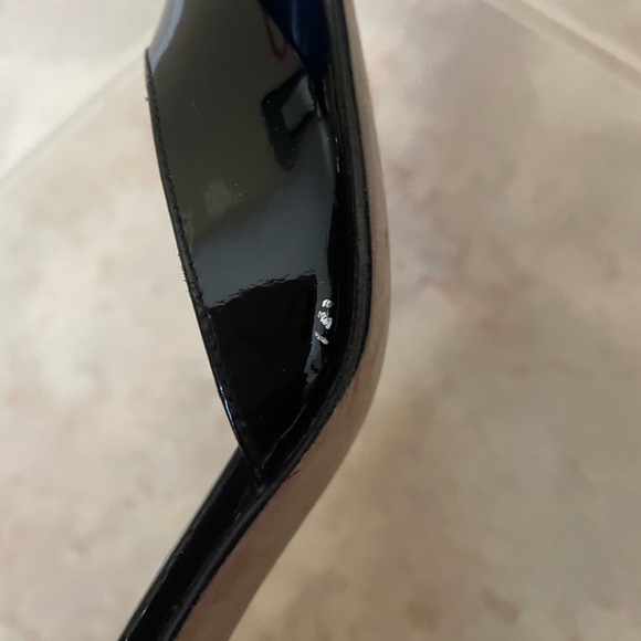 🔥 Manola Blahnik Patent Leather D'Orsay Pumps Heels (Authentic)~ Size 36 1/2 🔥 - Picture 7 of 15